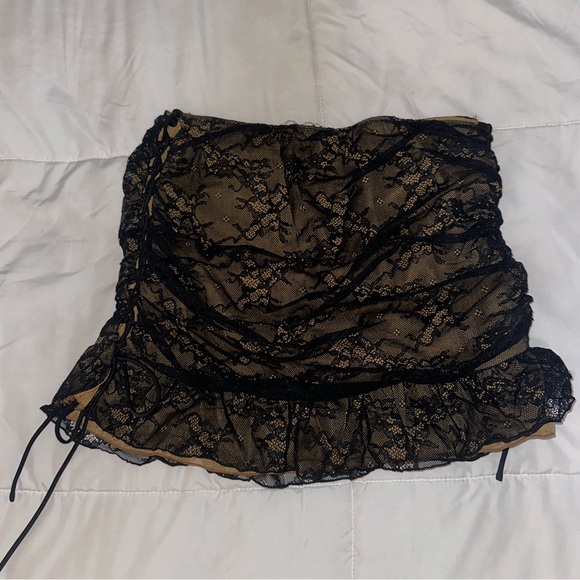 OH POLLY BLACK LACE RUFFLE MINI SKIRT - Picture 5 of 6